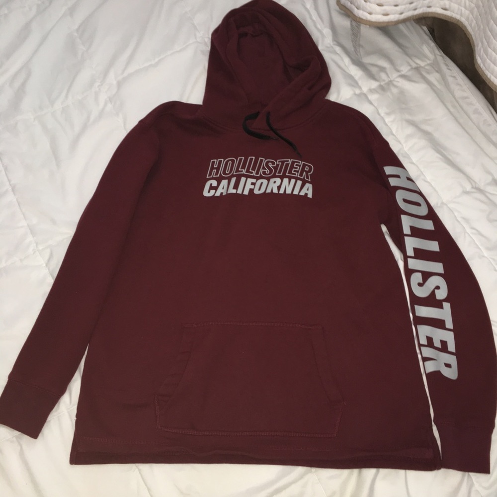 Men’s burgundy Hollister Hoodie sweatshirt